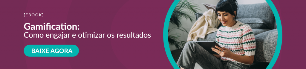 banner roxo, com a imagem de uma pessoa utilizando um tablet e os escritos "ebook, gamification: como engajar e otimizar os resultados, abaixo um botão verde água que diz "baixe agora"